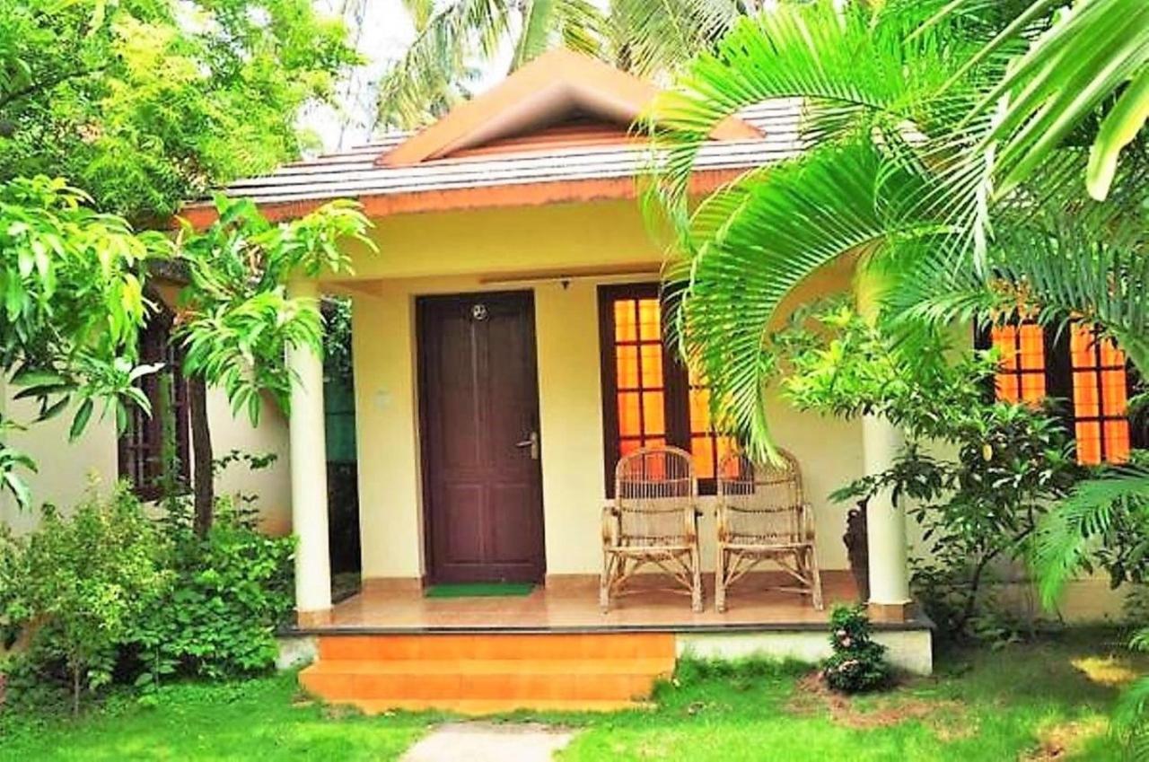 Sea Star Beach Homes Cherai Beach Exterior photo